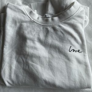 OVERSIZED LOVE CREWNECK